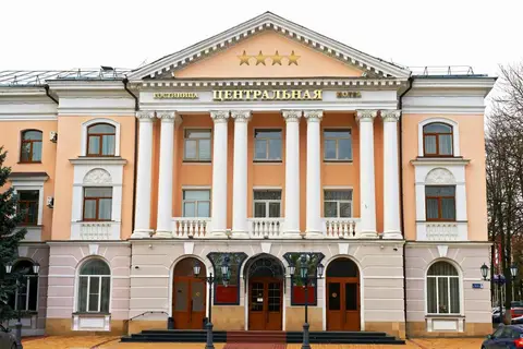 Отель Гостиница Центральная (бывшая Чернигов) — фото 1