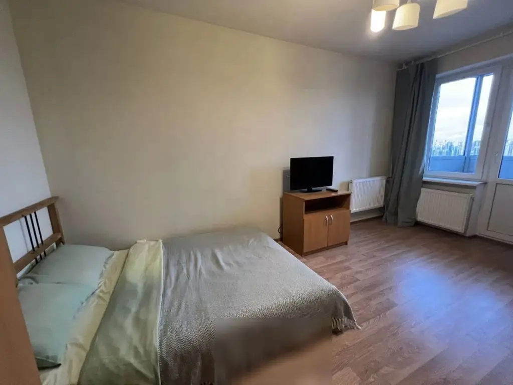Санкт-Петербург: Квартира на Новолитовской 4