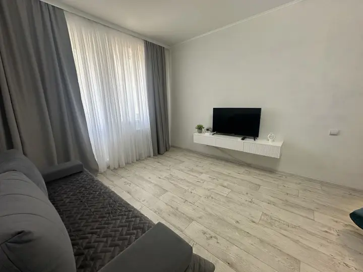 Курск: Квартира уютная на Дериглазова 11