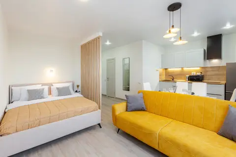 Апартаменты RentPlaza в ЖК Логика Люкс с видом на город — фото 1