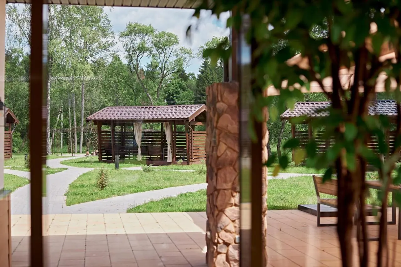 Белобережская: Park-Hotel MillWood