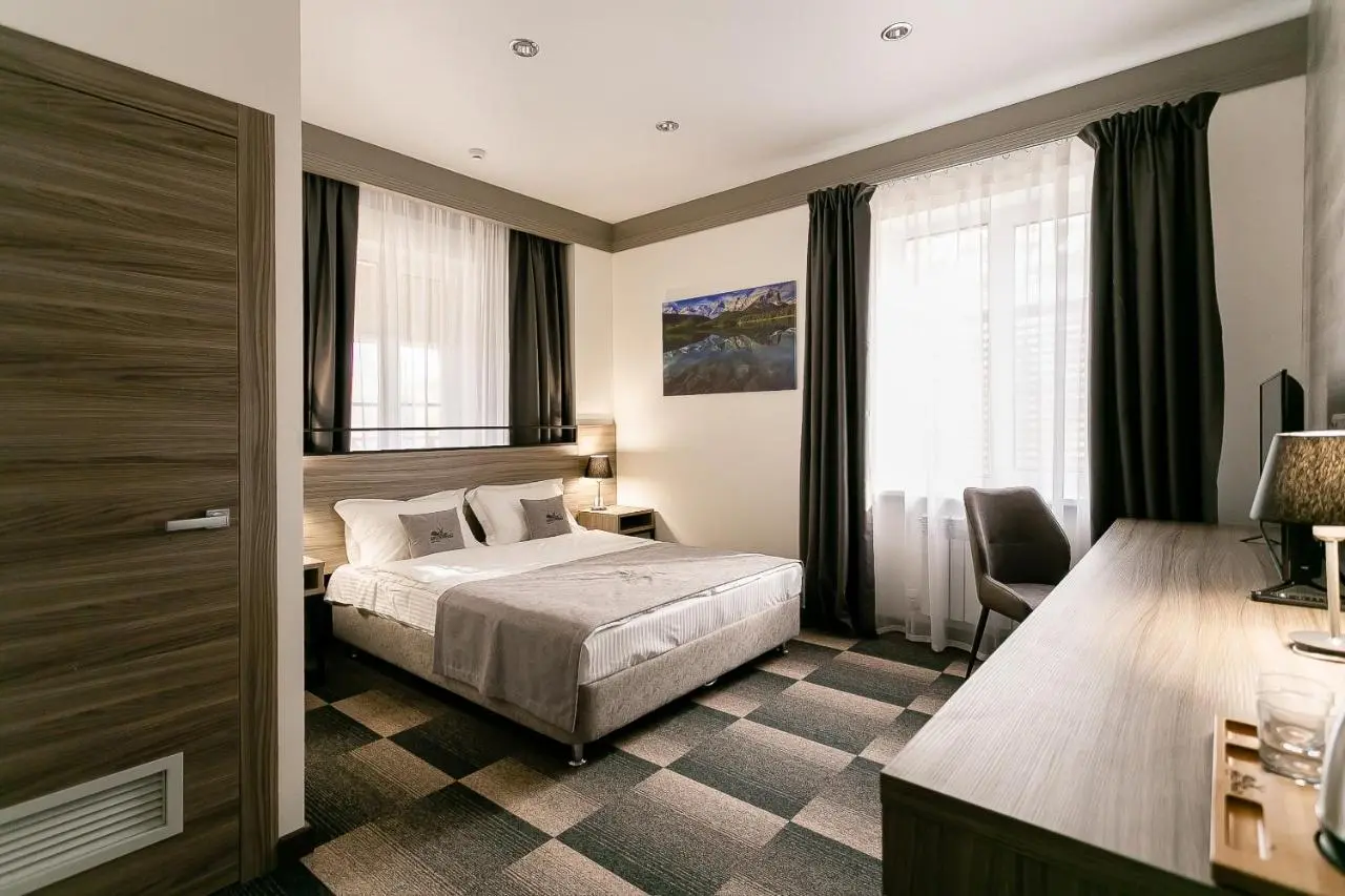 Белобережская: Park-Hotel MillWood