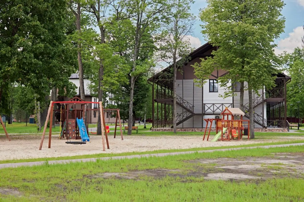 Белобережская: Park-Hotel MillWood