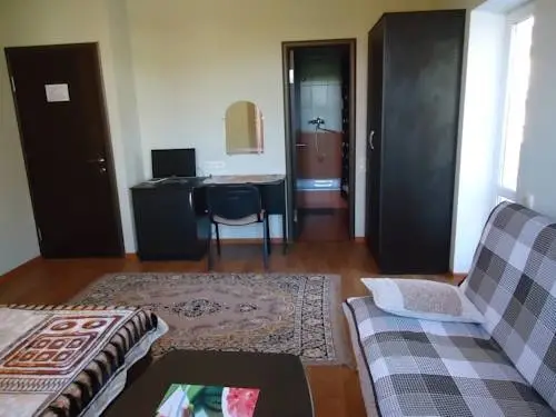 Сочи: Na Belih Akatsiy Guest House