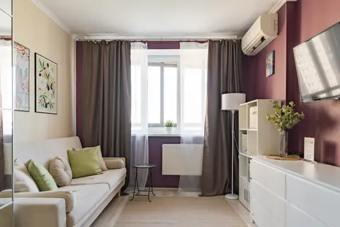 Квартира RoomyRoom с кондиционером у метро Парнас — фото 1