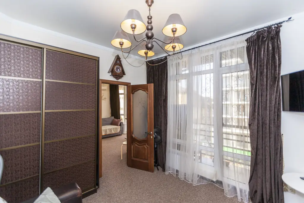 Сочи: Апартаменты More Rooms на Просвещении 157/2