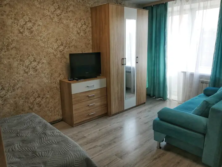 Каменск-Уральский: Квартира Комфортная квартира недалеко от набережной