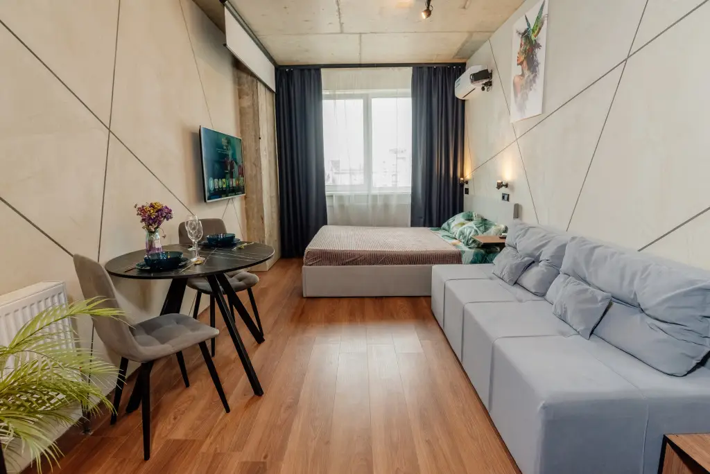 Квартира Loft Studio 25 этаж с дизайнерским ремонтом на 4 гостя — фото 1