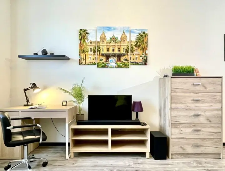 Санкт-Петербург: Апартаменты Apartment on Ordzhonikidze 59k2