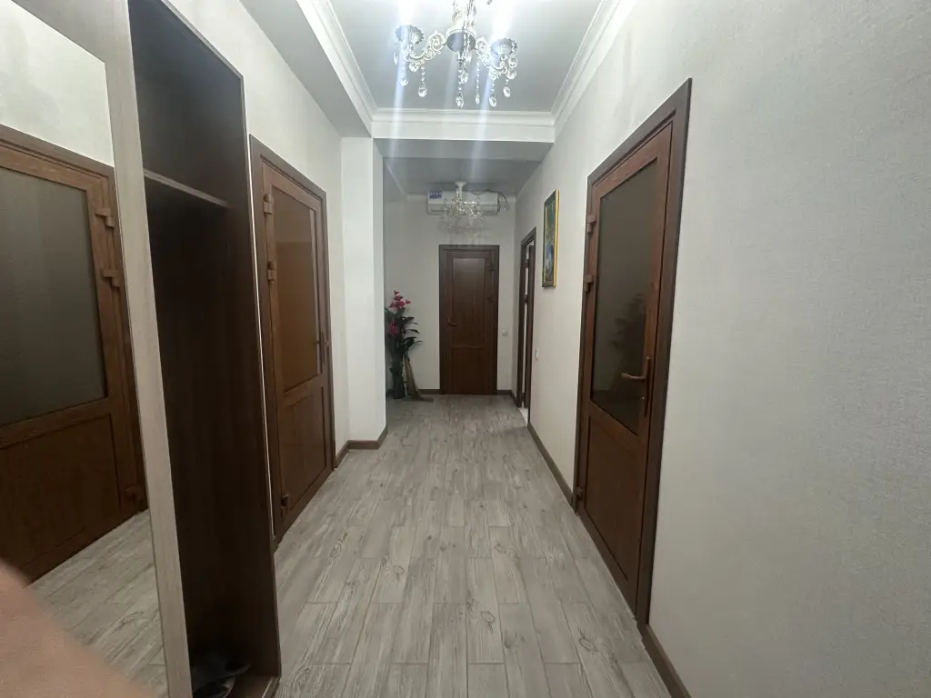 Квартира 3 комнатная улица Ангарная 36 город Махачкала — фото 1