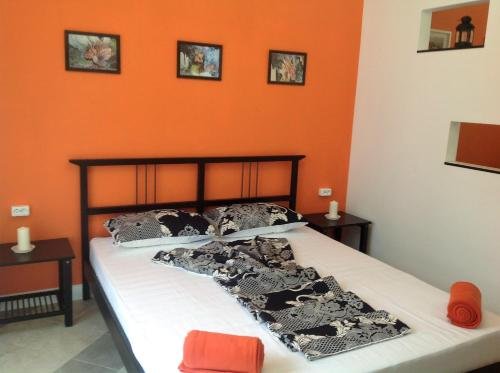 Сочи: Apartment Orange