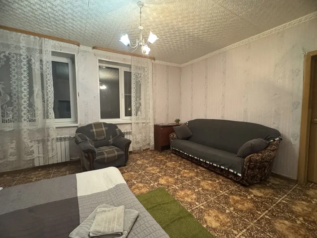 Кировград: Квартира на Улице Ленина 36