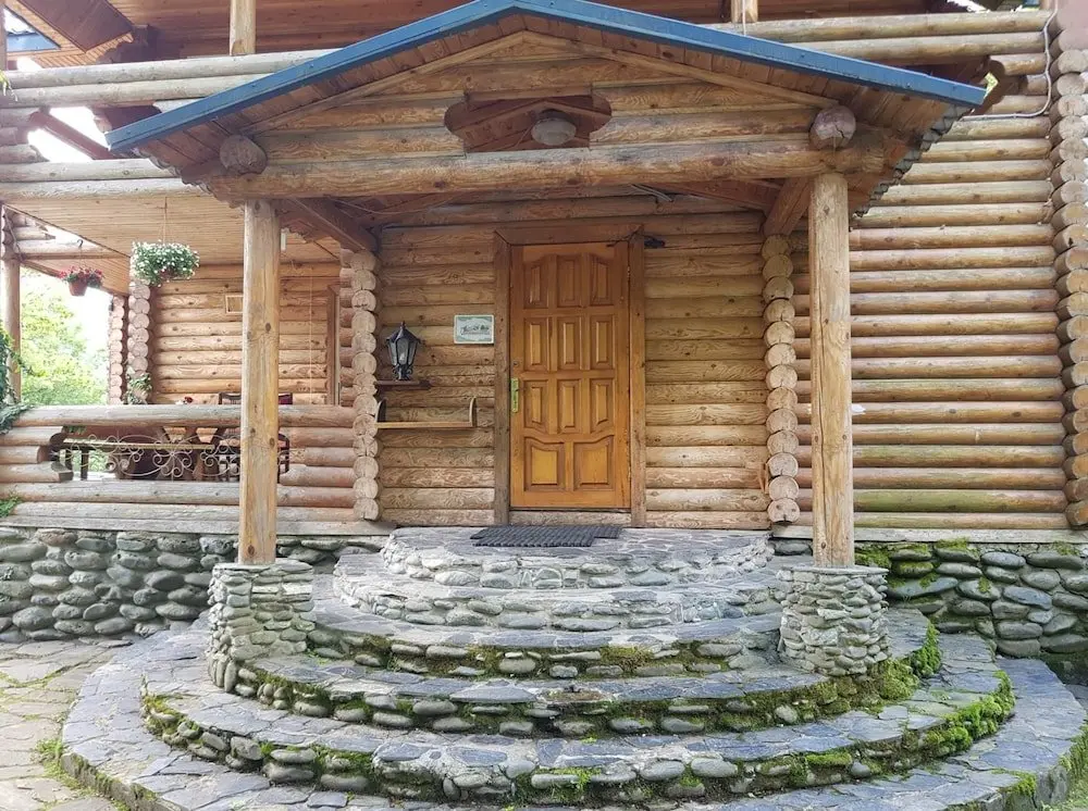 Красная Поляна: Orehovaya Roscha Guest House