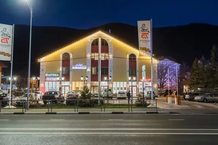 Эсто-Садок: Отель Ивмонтан