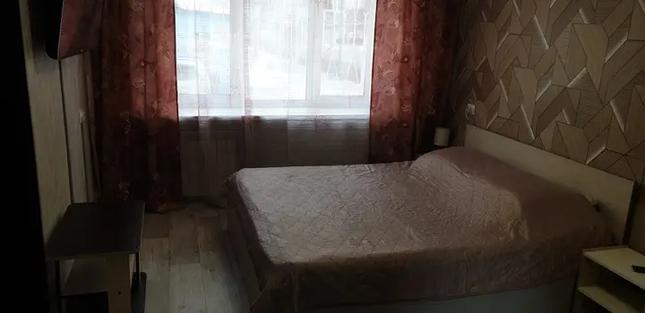 Братск: Квартира Трёхкомнатная на Пирогова