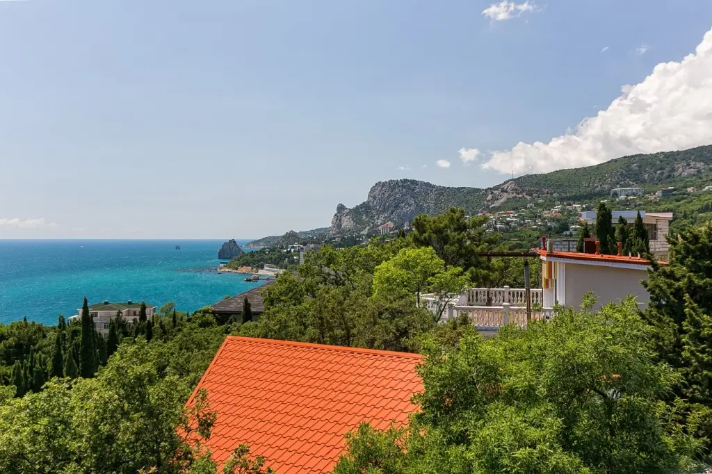 Алупка: Гостевой дом Тутто Бене