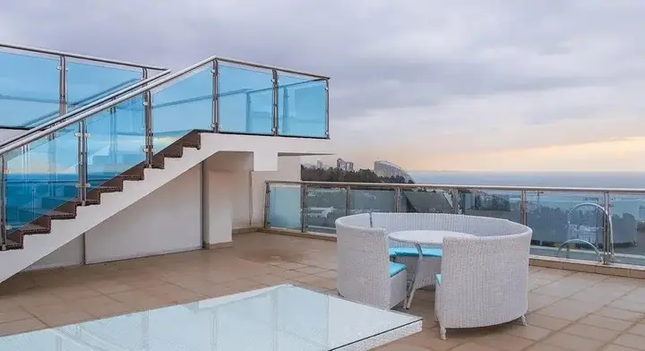 Сочи: Penthouse na Kurortnom Prospekte