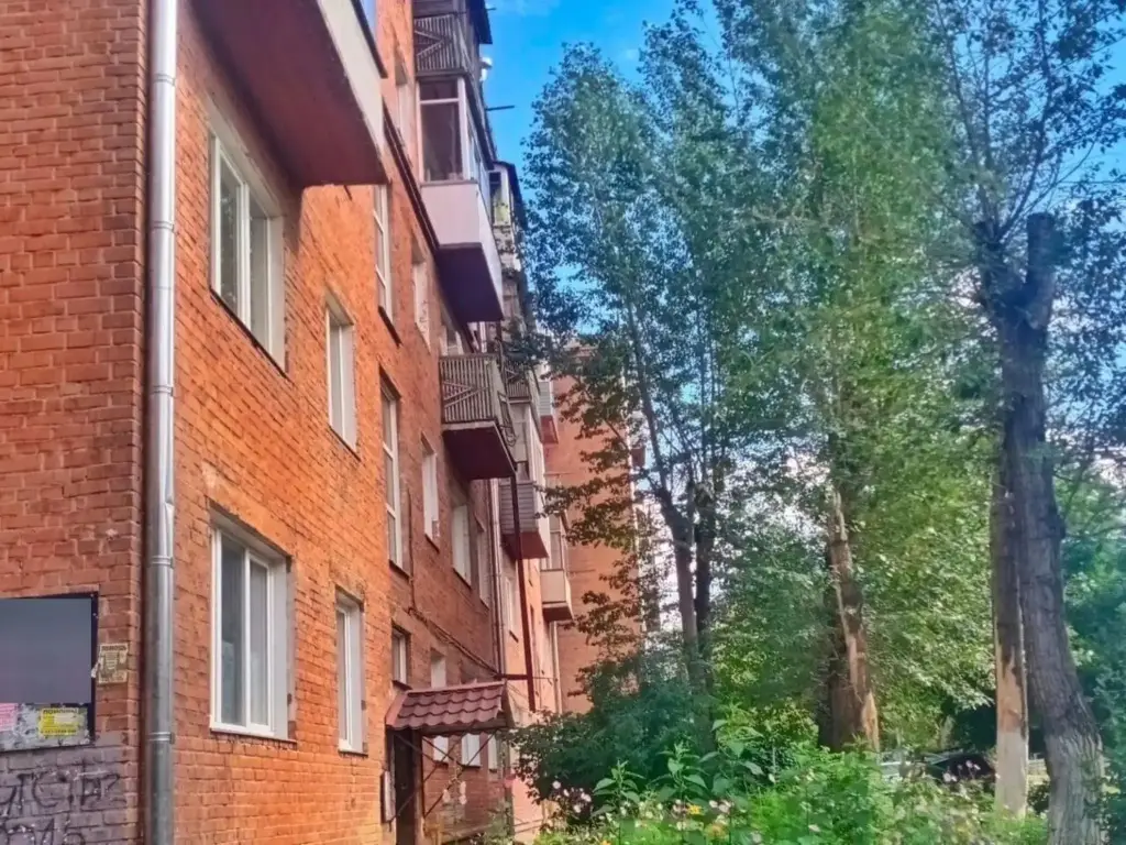 Красноярск: Комнаты на проспекте им. газеты Красноярский Рабочий, 98