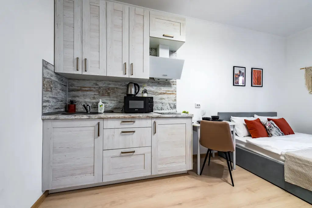 Санкт-Петербург: Апартаменты ApartMe Полис Комендантский, Плесецкая 10