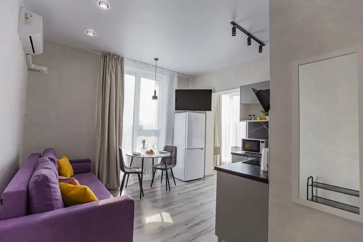 Владивосток: Квартира Светлая TopHouse С Панорамными Окнами