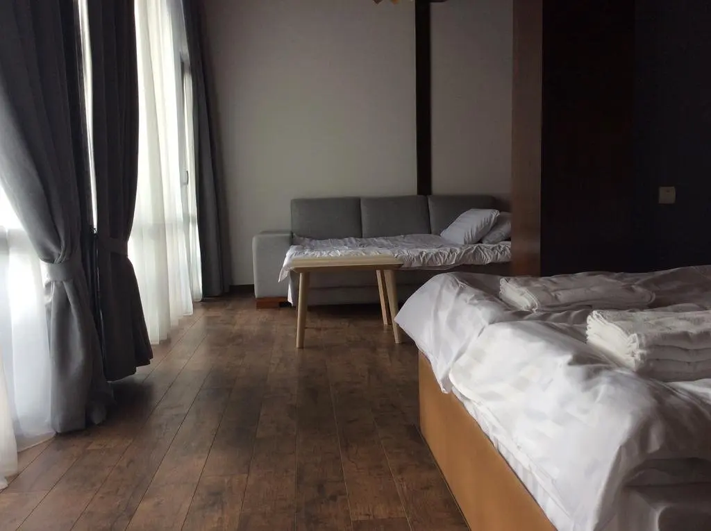 Эсто-Садок: Raduzhny Guest House