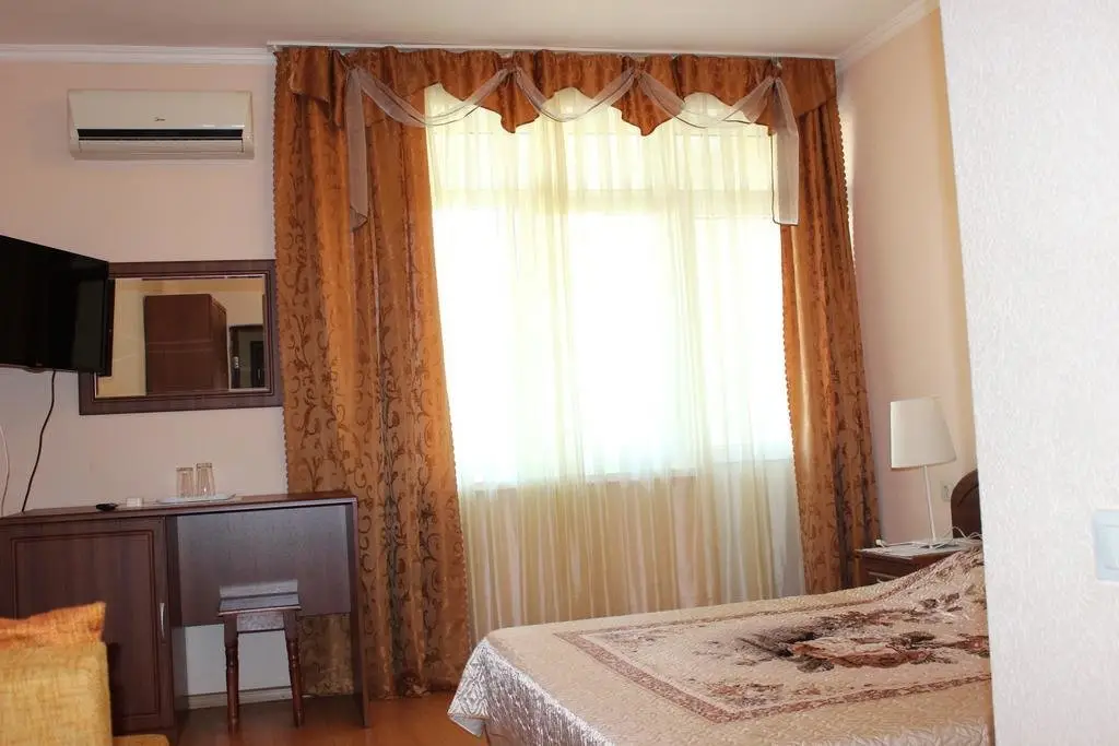 Сочи: Raysky Ugolok Guest House