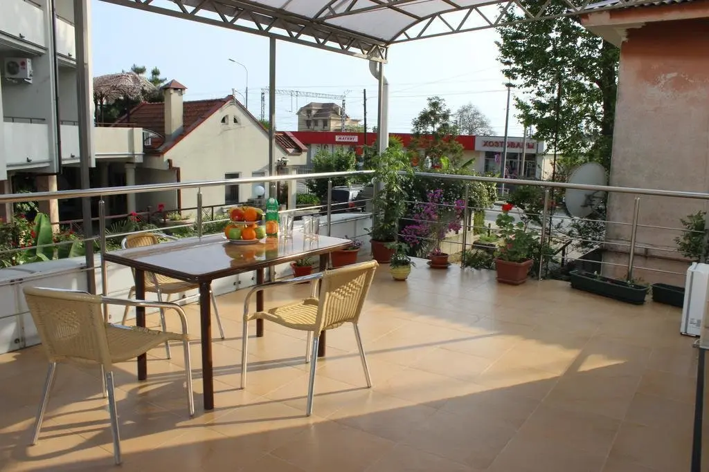 Сочи: Raysky Ugolok Guest House