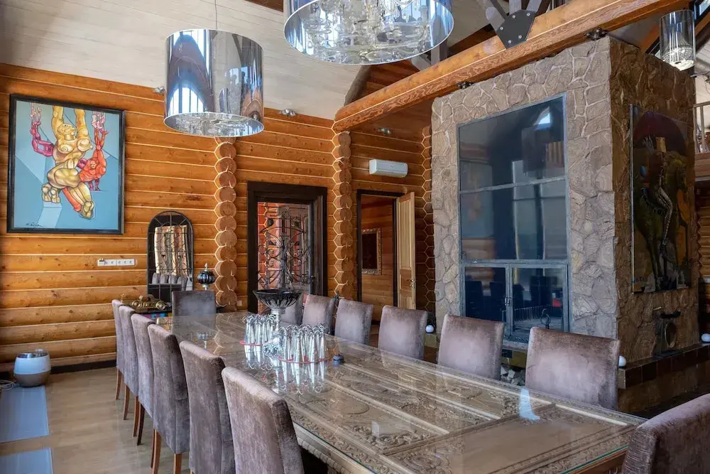Красная Поляна: Red Rock Hotel