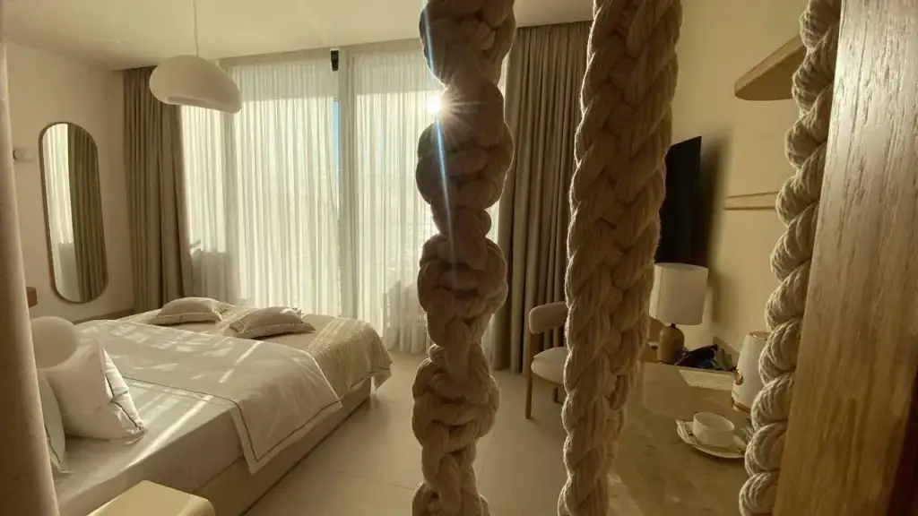 Sky Hotel (Скай) — фото 1