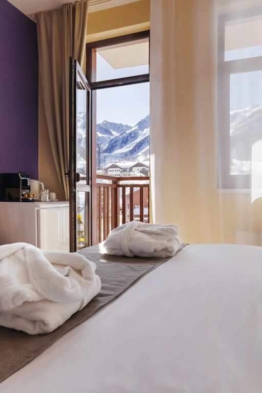 Красная Поляна: Отель Riders Lodge