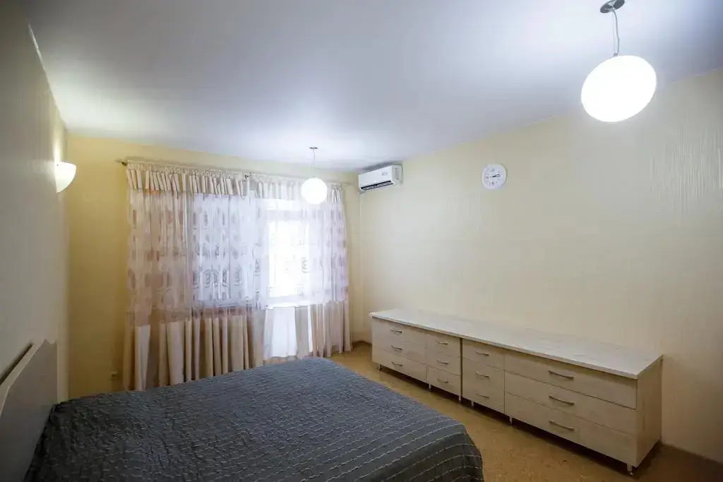 Сочи: Deluxe Apartment by the Riviera Park