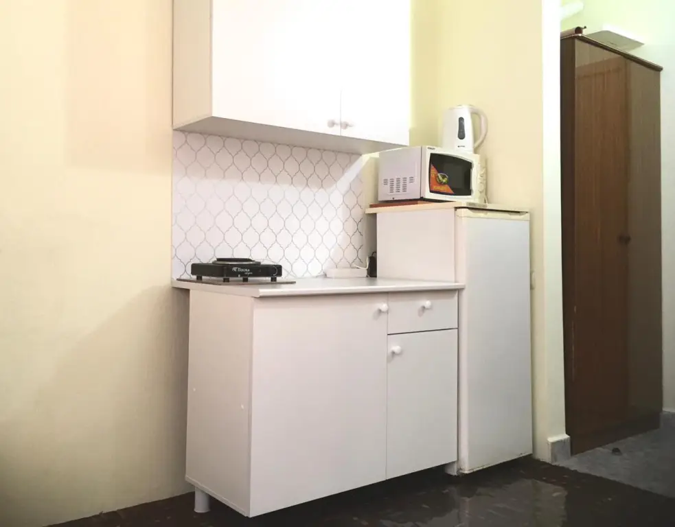 Сочи: Апартаменты Студия в Курортном городке Адлера