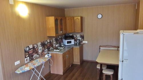 Сочи: Room in Apartment on Komsomolskaya