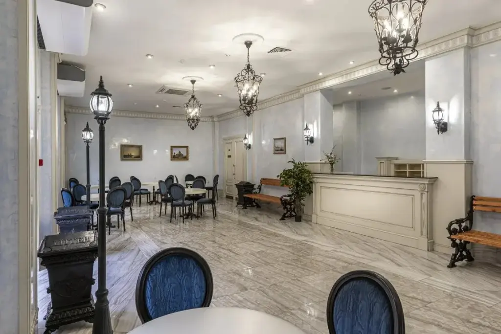 Эсто-Садок: Russian Seasons boutique-hotel Nevskiy