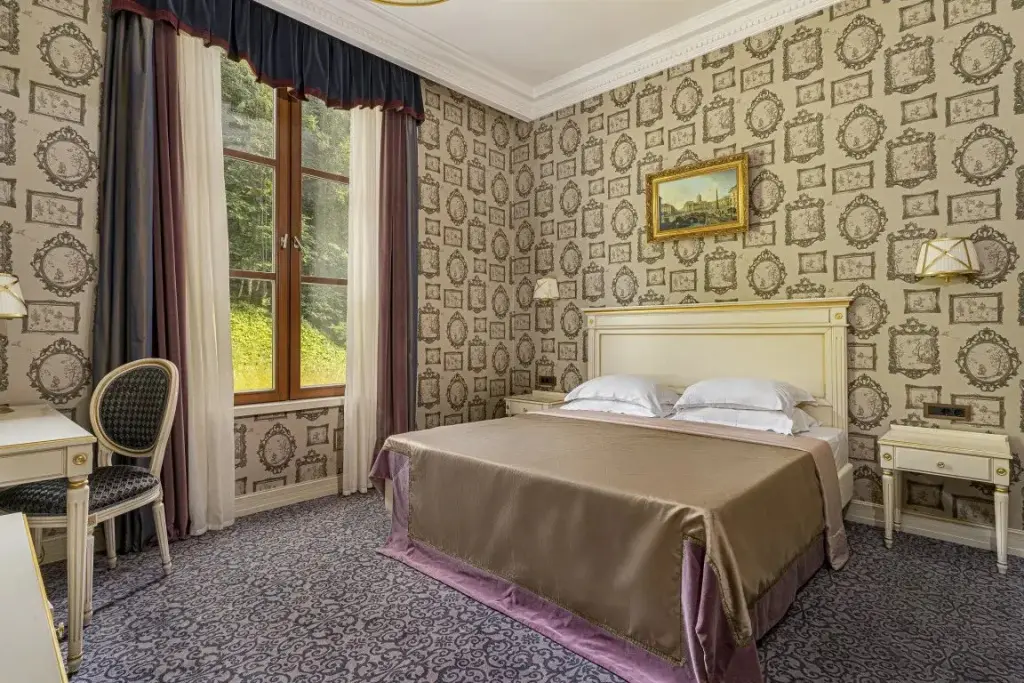 Эсто-Садок: Russian Seasons boutique-hotel Nevskiy