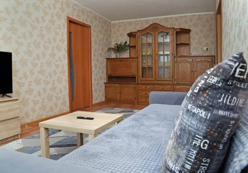 Великий Новгород: Квартира уютная в центре
