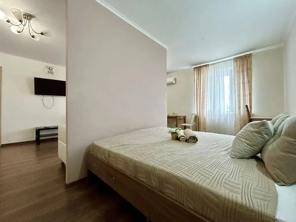 Набережные Челны: Квартира на Проспекте Чулман 32/42А