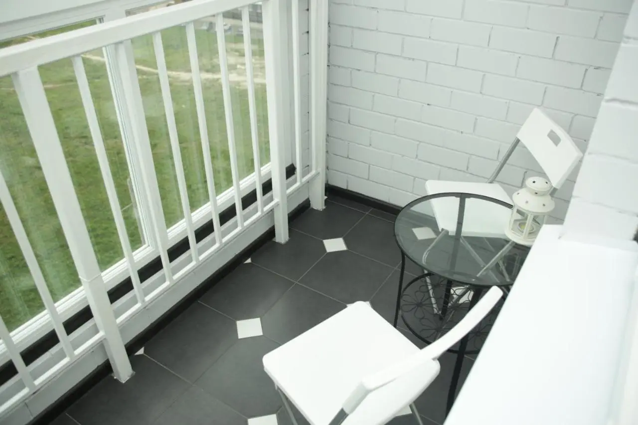 Брянск: Apartment on Rekunkova, СК Варяг