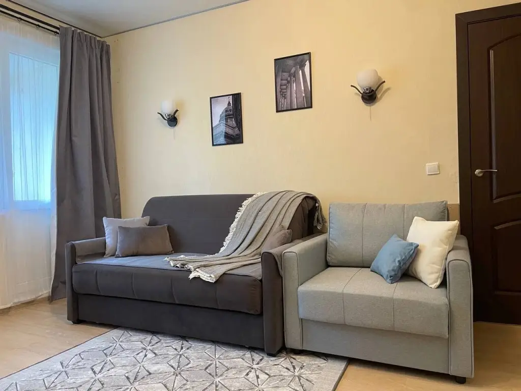 Санкт-Петербург: Квартира MyHomeYourHome на Петергофском Шоссе 15 к 2