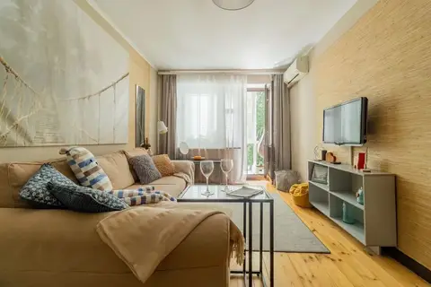 Квартира на улице Добролюбова 7 — фото 1
