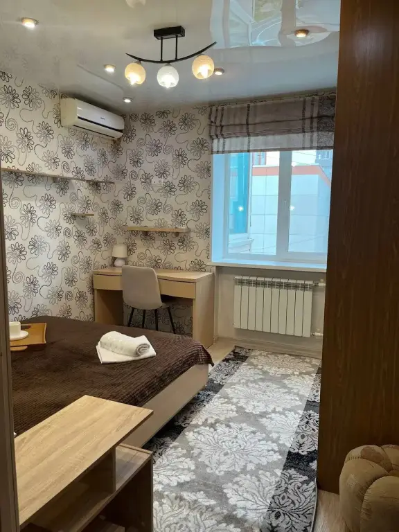 Владивосток: Квартира 2-Комнатная в Центре