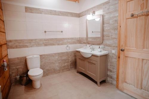 Красная Поляна: Shanti Lodge