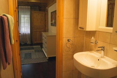 Красная Поляна: Shanti Lodge