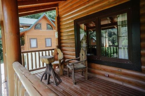 Красная Поляна: Shanti Lodge