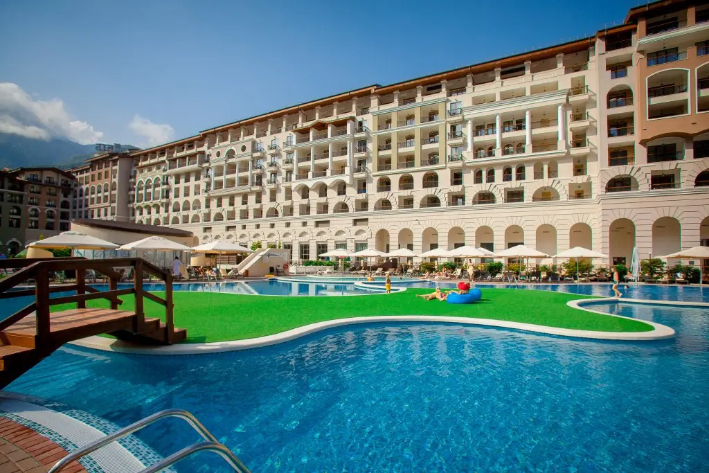 Эсто-Садок: Отель Marriott Krasnaya Polyana
