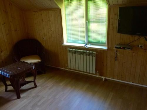 Красная Поляна: Eco-Chalet Honey Place