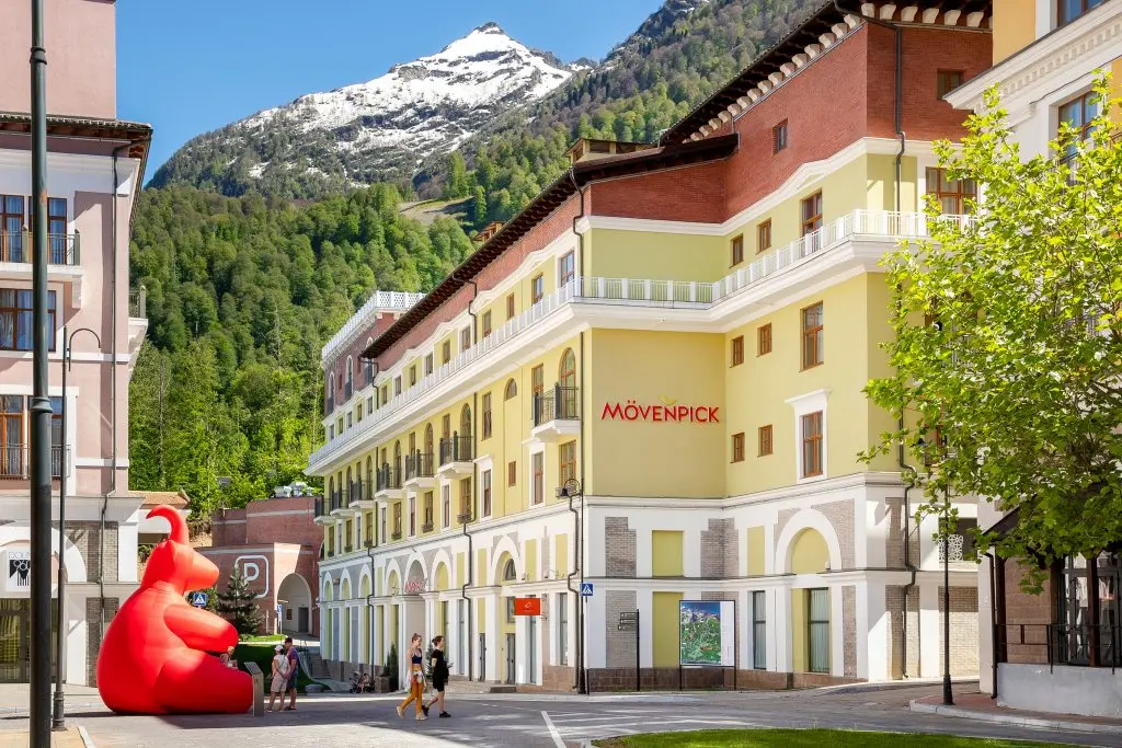 Эсто-Садок: Mövenpick Hotel Krasnaya Polyana