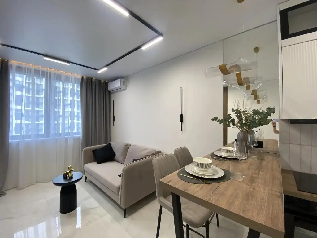 Сочи: Апартаменты SochiHome на улице Ясногорская 16/2