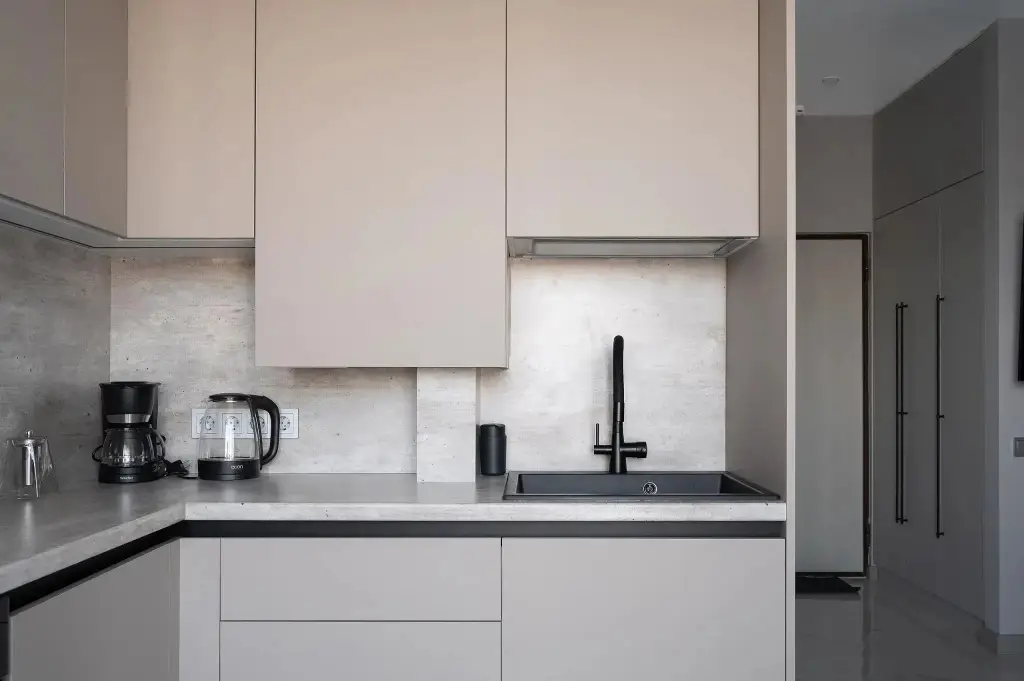 Сочи: Real Apartments на Цюрупы