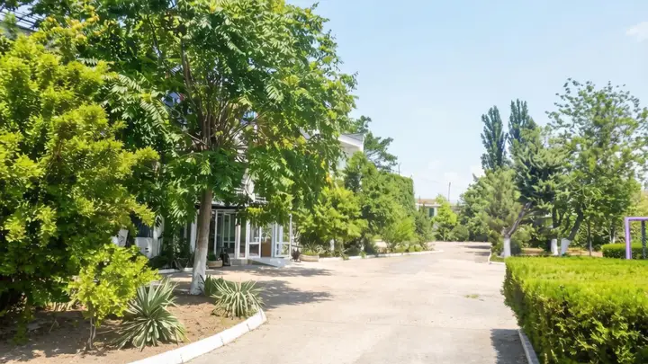 Керчь: Отель ЛОЦ Залив